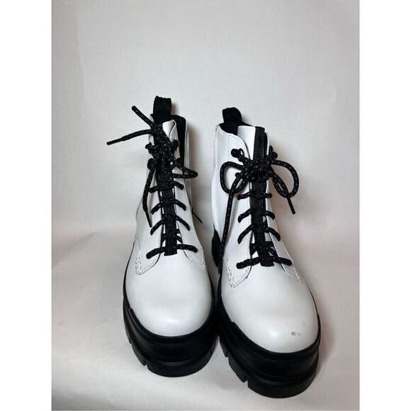 UGG Women's White Black Sidnee Waterproof Platform Lug Combat Boots Size 9 NWOT - Picture 4 of 13